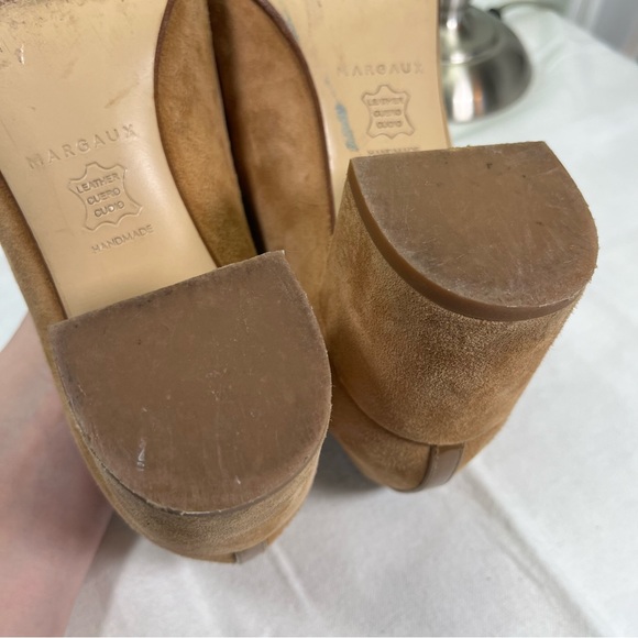 Margaux The Heel Pump Camel Cognac Italian Suede Size 37.5 7.5 B Medium Women’s - Picture 9 of 9